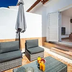 Oasis San Eugenio By Altamar Homes Адехе