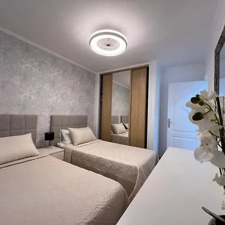 Apartment Oasis San Eugenio By Altamar Homes *